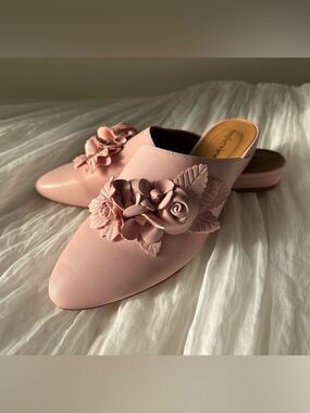 ComfortView Ayla Mule Slipper Shoe NWOT Mauve Floral Embellished Slip On 8
